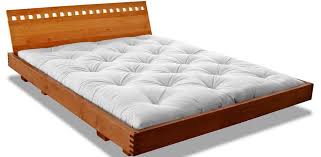 Gunstiges futonbett mit matratze 140x200 gunstige betten und von futonbett 120x200 mit lattenrost und matratze bild. Futonbetten Betten Futononline De