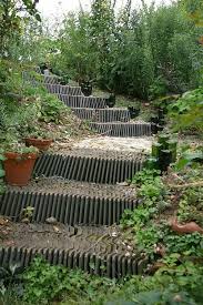 Treppe Aus Alten Dachziegeln Alte Ziegel Garten Steinmauer Garten
