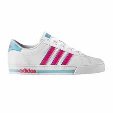 Tokeo la picha la girls sneakers