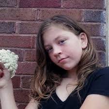 Autumn Renfro's Instagram, Twitter & Facebook