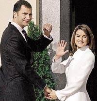 Das buch nennt mehrere frauen wie lady gabriella windsor (35) oder die deutsche gräfin caroline von waldburg (45), in die sich der junge prinz zu seinen studienzeiten verliebt habe. Uns Erfullt Tiefe Liebe