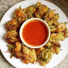 Oleh kerana kita tinggal di bandar yang berfokuskan makanan, jadual ini memberikan banyak peluang untuk mencuba restoran tempatan, tetapi ia juga memberi kita banyak masa untuk berehat. Apa Nak Hidang Jika Tetamu Datang Mengejut Musim Raya Ini