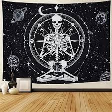 Le migliori offerte per mandala skull tapestry wall hanging moon phase change tapestries bedroom decor sono su ebay ✓ confronta prezzi e caratteristiche di prodotti nuovi e usati ✓ molti. Amonercvita Starry Skull Tapestry Moon Planet Chakra Tapestry Yoga Meditation Skeleton Tapestry Black And White St In 2021 Star Tapestry Black And White Stars Tapestry