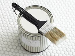 There are 3 brushes, the first one is for sketching in the bulk and establishing the base, the note: The Best Paintbrush Of 2020
