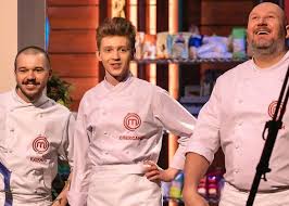 389,921 likes · 8,185 talking about this. Mastershef 2020 Professionaly 2 Kto Pobedil V Finale Imya Korrespondent Net