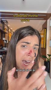 ela tá assim até agora #carolixas
