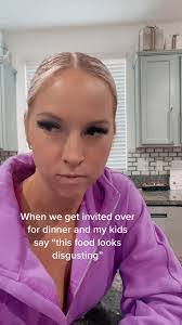 Char Weaver's Instagram, Twitter & Facebook