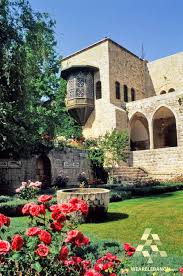 A Beautiful Garden In Beiteddine حديقة رائعة ب بيت الدين Photo By Laurent Abad Architecture Architecture Design Old Houses