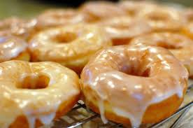 Resep glaze untuk snack gorengan aneka rasa. Resep Dan Cara Membuat Donut Topping Glazy Yang Enak Lembut Dan Manis Selerasa Com