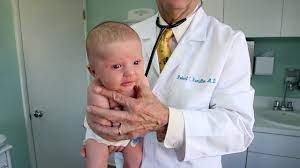 This Doctor Has A Secret Trick To Instantly Make A Baby Stop Crying Youtube