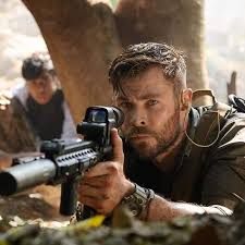 Pin By Timea Kusmodi On Chris In 2020 Chris Hemsworth Hair Chris Hemsworth Chris Hemsworth Thor