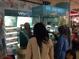 Ada syarat umur dan minimal umur dalam syarat menjadi satpam. Pengen Beli Kosmetik Wardah Yuck Sentra Grosir Cikarang Facebook