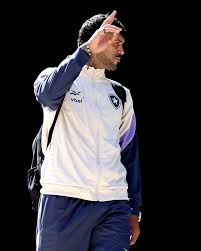 Botafogo oferece Barboza ao Cruzeiro antes de fechar com o Palmeiras