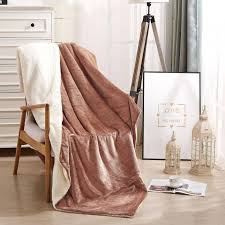 بطانية خفيفة مخمل و فرو مزدوج لحمي Throw Blanket Blanket Blankets Throws