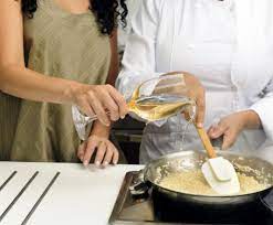 Risotto alla crema di scampi: Come Preparare Un Risotto Metodi Di Cottura Per Il Risotto Su Gustissimo