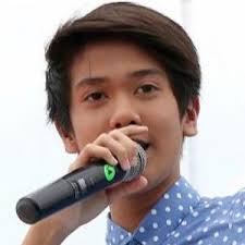 Iqbaal ramadhan amp vanesha prescilla kenang masa lalu milea suara dari dilan. Iqbaal Dhiafakhri Ramadhan Bio Facts Family Famous Birthdays