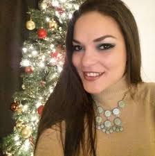 NORA BUCHANAN... MEZCLA DE BELLEZA Y ARTE