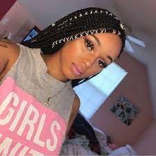 18 Different Ways To Accessorize Your Box Braids Box Braids Styling Natural Hair Styles Braided Hairstyles