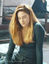 Shailene Woodley dieulois