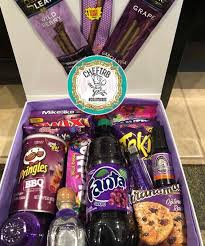 Shop these best valentine's day gift ideas for him, her, your friends, and kids. Valentines Gift Basket Ideas Unicorn Dreaming