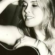 Paula chaves bonilla (she/they) is a colombian artist and activist based in amsterdam. Stream Paula Chaves 2 Music Listen To Songs Albums Playlists For Free On Soundcloud