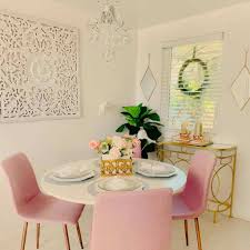 Small dining room stunning designs for 2021 small homes, like everything in our life, homes are different in shapes and sizes. The Top 53 Small Dining Room Ideas