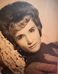 Ca. Friday, August 14, 1964 (1929-1964) SUSAN ANNETTE RICHARDSON My  beautiful auntie. Granddad sister. Susie aka Tutta, was the favorite to all  who knew her. A 1947 Dillard high graduate. Served as