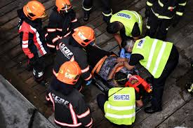 Member of parliament for bukit batok smc murali pillai confirmed this in a facebook post on sunday evening, after photos of the incident began circulating online. 7fbjzeabu3s63m