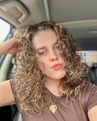 Jaidyn Mueller (@jaidyn_mueller) • Instagram photos and videos