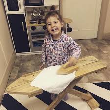 Sand the surface to smoothen and finish with clear varnish. Best Selling Diy Wooden Pallet Projects