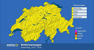 Wetteronline zeigt ihnen, ob und wo heute, morgen oder übermorgen in deutschland mit gewittern, regen, sturm und orkan oder aber glätte zu rechnen ist. Ctkv8lmctmhknm