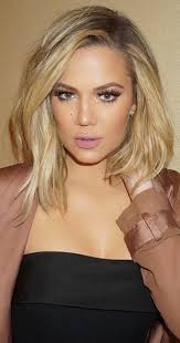 Khloe Kardashian On Her Fear Of Eyebrow Threading Look Khloe Kardashian Hair Short Hair Styles Dark Roots Blonde Hair