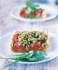 Tarte De Tomates Cerises Crumble Au Pesto Recettes De Cuisine Cuisine Recette Tomate