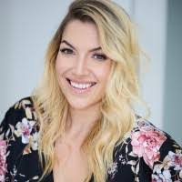 Chelsea Dalton's Instagram, Twitter & Facebook