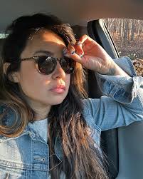 don't need a hair stylist—my pillow gives me a new hairstyle every  morning."🤣🫠😜🤪