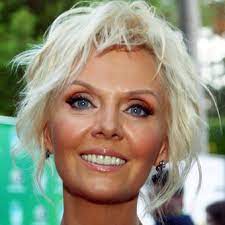 Валерия — я тебя не простила (2021) валерия — пьяная (2020) валерия и игорь николаев — возложите на море венки (single 2020) Valeriya Biografiya Foto Kino Mail Ru