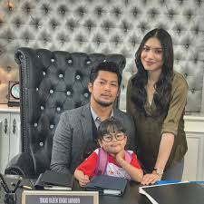 Farisha irish tak malu (lyric video) (ost duda pujaan dara) composed by mike chan (replay music sdn bhd) lyrics by omar k. Zahirahmacwilsonfc On Twitter Do You Guys Miss Them Zahirahmac Kamalaldi Danda Dudapujaandara