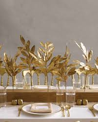 7 Fall Inspired Ways To Decorate With Leaves Modern Thanksgiving Table Modern Thanksgiving Non Floral Centerpieces
