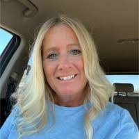 Sheri Fischer's Instagram, Twitter & Facebook