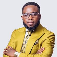 Amazon.com: Bernard ElBernard Nelson-Eshun: books, biography, latest update