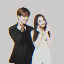 May be an image of 2 people, hair and text that says 'namjoon chaeyoung. Chaejoon Gadis Korea Pasangan Wanita