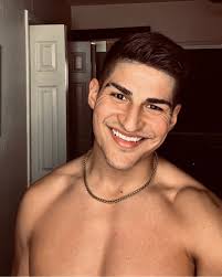 Drew Sonajub (@drewwwski1) · Florida/Texas, FL/TX