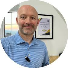 Heidi Health AI Medical Scibe has helped Neil from Kinetic Physio manage  his clinics more efficiently