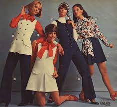 Welcome Back To The 60s Reinvent Your Style By Putting The 1960 S Look On Your Outfit Seventies Fashion 60s Fashion Trends 70s Fashion Trending
