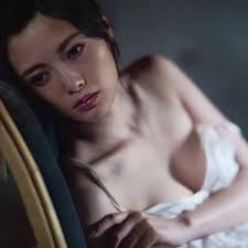 白石麻衣さん、脱ぐ！乳首ギリギリおっぱいがエロくてたまらんｗｗｗｗｗｗｗ - 裏ピク