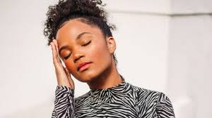 Click to see the original lyrics. Versao Delicada De Ceu Azul Do Charlie Brown Jr Cantada Por Jovem De 16 Anos Faz Sucesso Nas Redes Rolling Stone