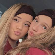 Dillon Whitt and Makayla Hedge's Wedding Website