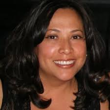 Rafaela Falcon (@rafaelafalcon)