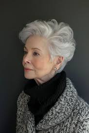16 Trendsetting Wedge Haircuts for Women Over 60