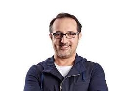 شريف مدكور يتعرض لأزمة صحية جديدة. Ø§Ù„Ø¥Ø¹Ù„Ø§Ù…ÙŠ Ø§Ù„Ù…ØµØ±ÙŠ Ø´Ø±ÙŠÙ Ù…Ø¯ÙƒÙˆØ± ÙŠØ¹Ù„Ù† Ø¥ØµØ§Ø¨ØªÙ‡ Ø¨Ø§Ù„Ø³Ø±Ø·Ø§Ù† Ø§Ù„Ø´Ø±Ù‚ Ø§Ù„Ø£ÙˆØ³Ø·
